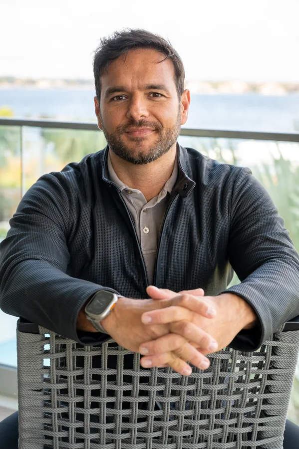 Roger Ambar, Broker at Housy Realty